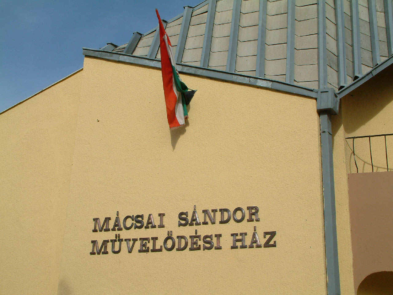 kabai M�csai S�ndor M�vel�d�si H�z :/